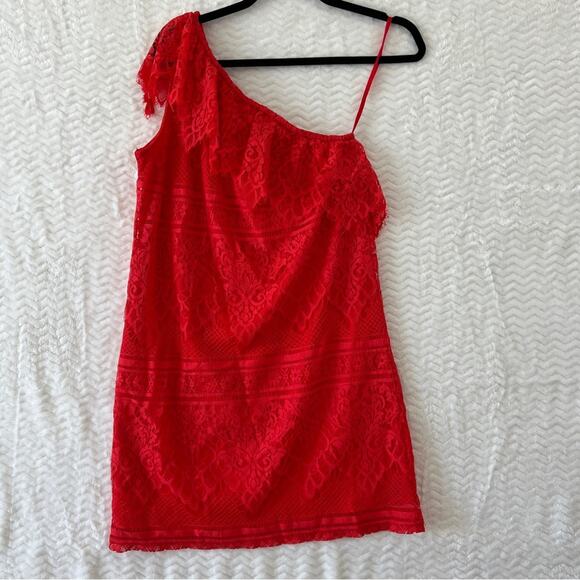 Love Fire One Shoulder Red Floral Lace Mini Dress Side Medium NWT - Picture 10 of 11